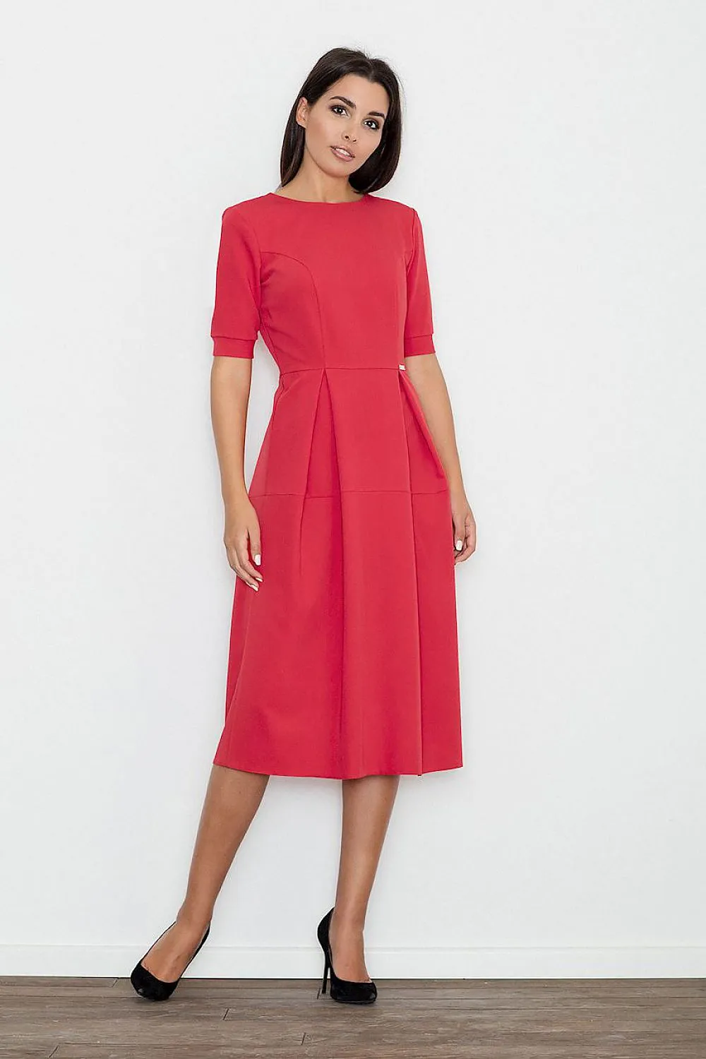 Chic Comfort: The Figl Daydress Reimagined