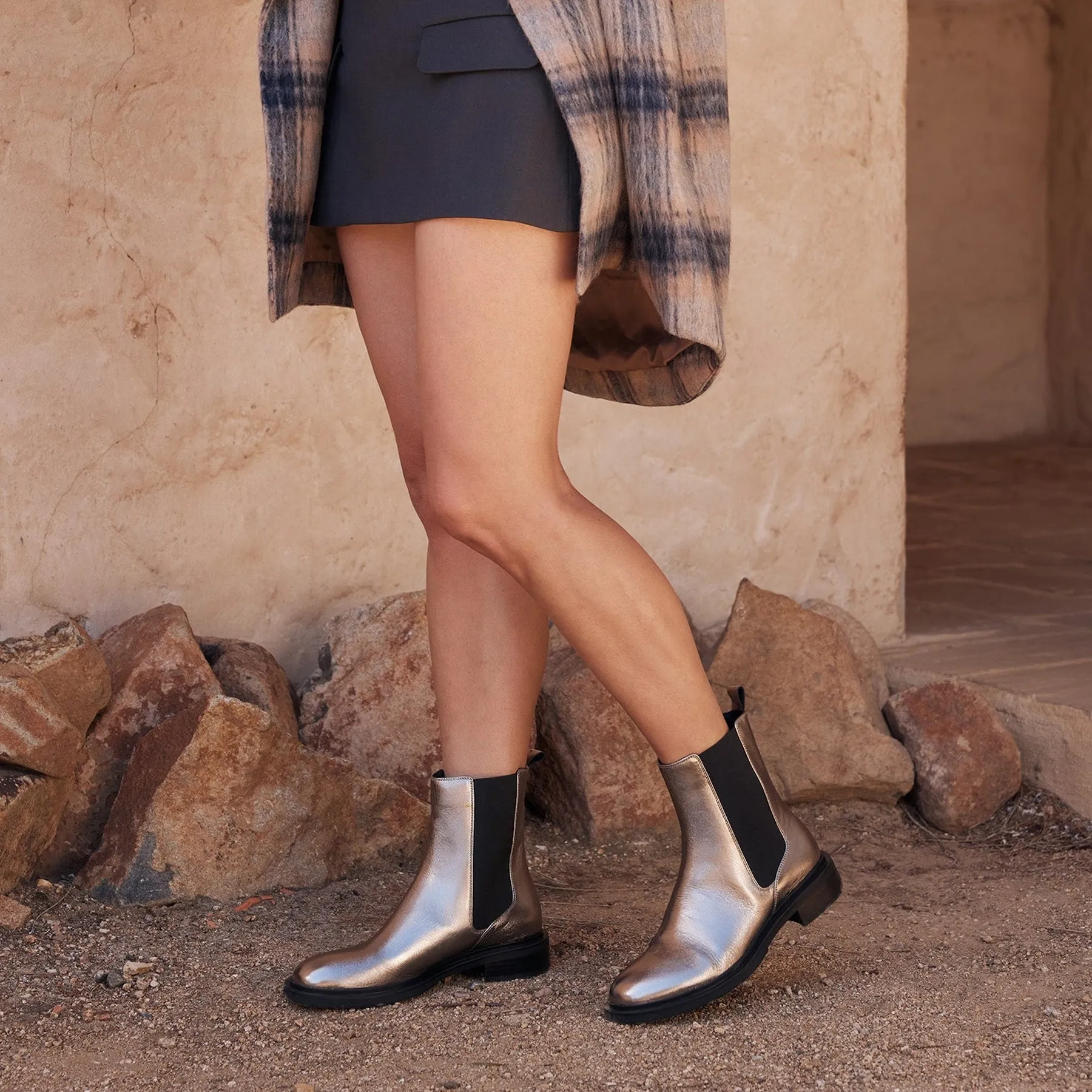 COLBIE ANKLE BOOTS