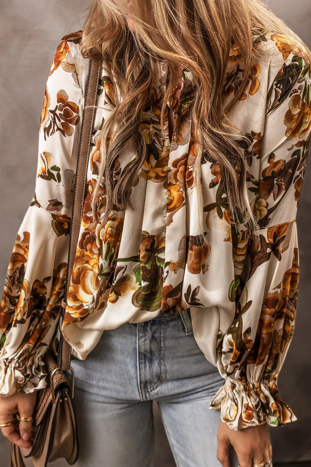 Gorgeous Floral Flounce Sleeve Blouse