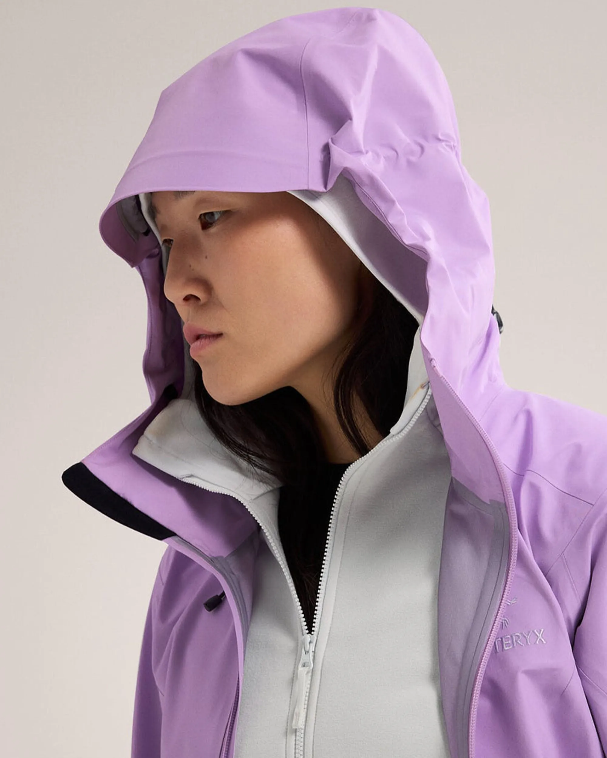 Womens Beta LT Jacket - Storm Glow